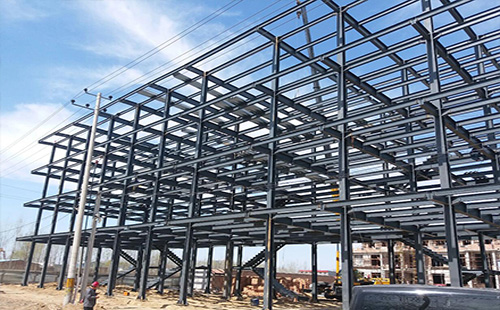 皋兰皋兰钢结构厂房屋面选材指南:确保性能与经济性的完美结合 皋兰皋兰钢结构厂房屋面选材指南:确保性能与经济性的完美结合